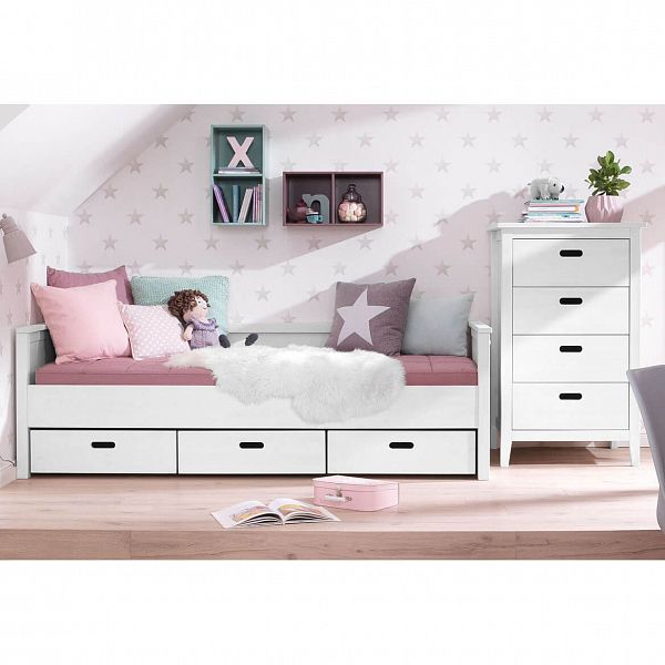 Фото товара комод "Сиело" для мальчика или девочки 77331 (61x114x43) цвета белый воск УКВ с 5 ящиками из массива сосны. Комод для спальни, гостиной, детской от интернет-магазина мебели СиВер