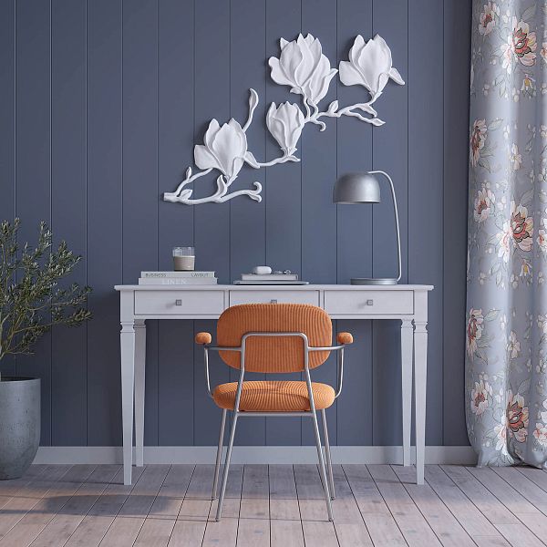 Изображение рабочий стол письменный в детскую или кабинет в стиле лофт или скандинавском стиле классика коллекции "Ольса-С" 003, размеры 121х76х59 см (цвет белый лак, белый лак/антик 24, серый 7042/антик 24) для ребенка или подростка