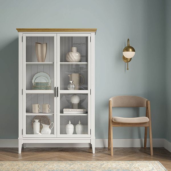 Фото шкаф для посуды из массива сосны в гостиную в стиле кантри коллекция «Квадро-С» цвет белый лак-серый 7042, белый лак-антик 24, серый 7042-антик 24, дерево размеры 999х1553х420 в интернет-магазине СиВер