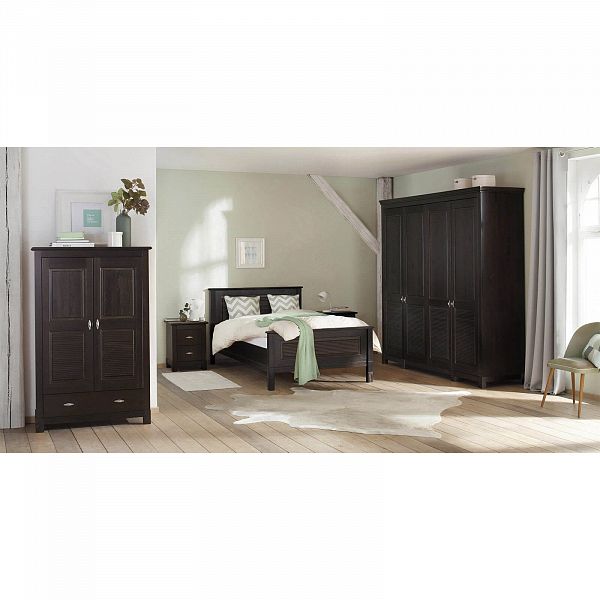 Изображение шкаф две двери в гостиную или в спальню из массива сосны Рауна 21 цвет колониал темный почти черный размеры 97х150х42 в стиле кантри в интернет-магазине СиВер