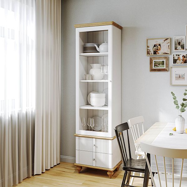 Фото шкаф для посуды из массива сосны в гостиную в стиле кантри коллекция «Рандеву» цвет белый лак-антик 24 и серый 7042-антик 24, дерево размеры 554х2093х411 в интернет-магазине СиВер