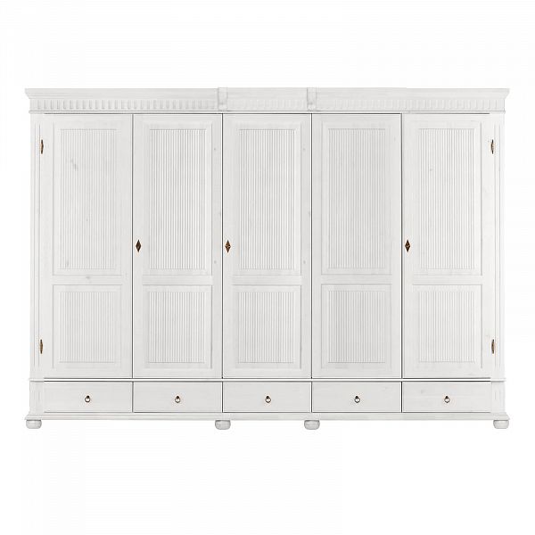 Фото пример скандинавский стиль классика мебели шкаф для одежды и головных уборов из массива сосны коллекции Хельсинки 5GT-M