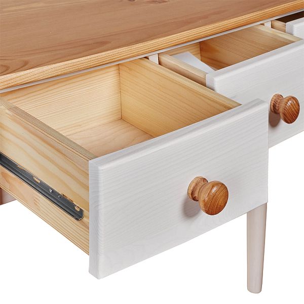 Изображение в интерьере консоль коллекция Консолеа-3 размеры в см 85x75x32 с тремя ящиками - мебель из натурального дерева массива сосны недорого по доступной цене интернет-магазине СиВер белорусского производства ММЦ с доставкой по России