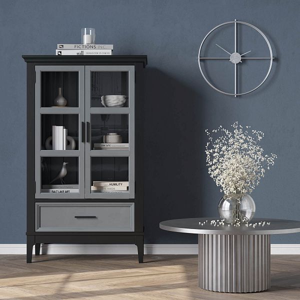 Фото шкаф для посуды из массива сосны в гостиную в стиле кантри коллекция «Квадро-С» цвет белый лак, белый лак-антик 24, серый 7042-антик 24, дерево размеры 757х1272х420 в интернет-магазине СиВер