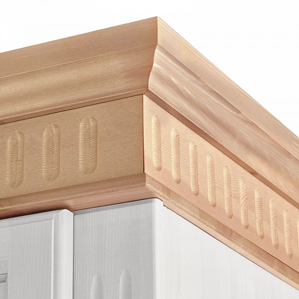 Фото пример белорусский шкаф Хельсинки 3GT-M размер в см 195x218x62. Трехдверный шкаф с тремя ящиками из массива сосны. Антик, белый воск, колониал, серый - производство ММЦ Белоруссия