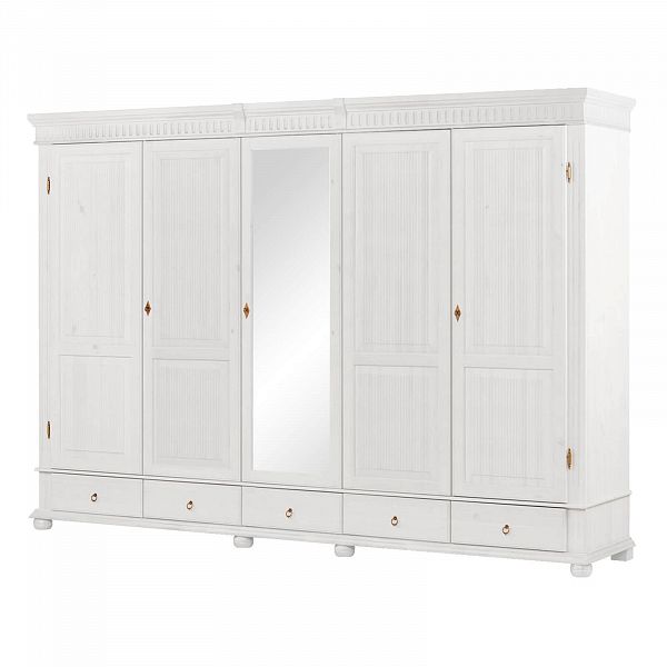 Изображение белорусский шкаф из массива сосны для большой семьи или для обладателей большого количества одежды коллекция Хельсинки 5SPGT-M с 5 секциями