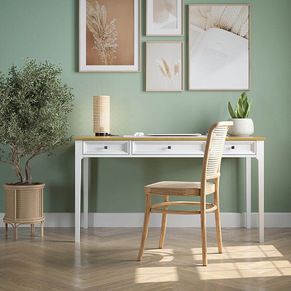 Изображение рабочий стол письменный в детскую или кабинет в стиле лофт или скандинавском стиле классика коллекции "Квадро-С" 03 размеры 1388х760х660 мм (цвет белый лак, белый лак/антик 24, серый 7042, серый 7042/антик 24) для ребенка или подростка