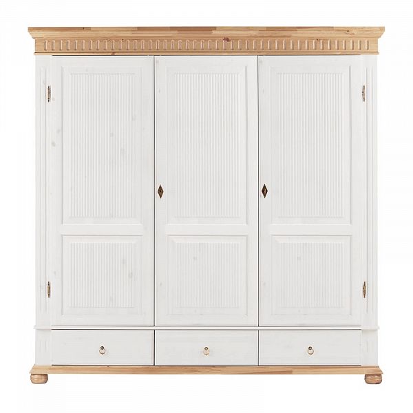 Фото пример белорусский шкаф Хельсинки 3GT-M размер в см 195x218x62. Трехдверный шкаф с тремя ящиками из массива сосны. Антик, белый воск, колониал, серый - производство ММЦ Белоруссия