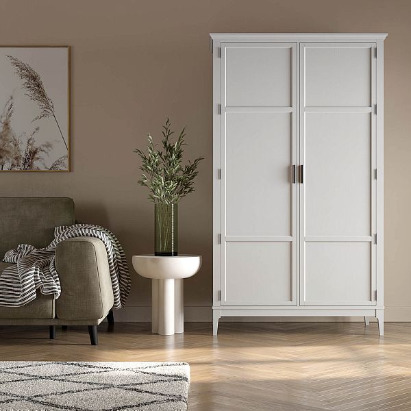 Изображение каталог шкаф для одежды "Квадро-С" 20 (белый лак, белый лак-антик 24, серый 7042-антик 24) из массива сосны, размеры 1196x2047x604 в стиле кантри в интернет-магазине СиВер