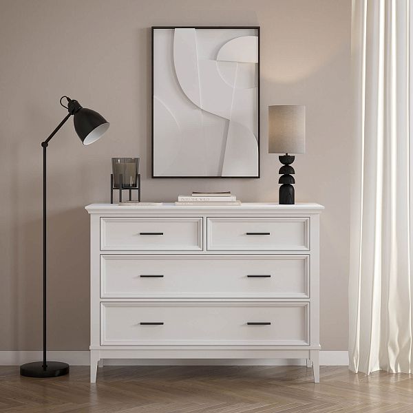 Фото Комода «Квадро-С» 04, цвет белый лак, белый лак-антик 24, серый 7042/антик 24, размер 1276x948x470 из массива сосны в интернет-магазине СиВер