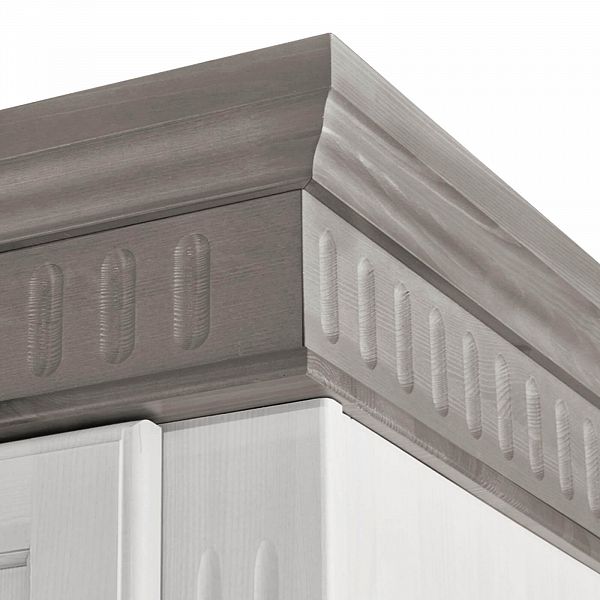 Фото пример белорусский шкаф Хельсинки 3GT-M размер в см 195x218x62. Трехдверный шкаф с тремя ящиками из массива сосны. Антик, белый воск, колониал, серый - производство ММЦ Белоруссия