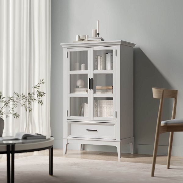 Фото шкаф для посуды из массива сосны в гостиную в стиле кантри коллекция «Квадро-С» цвет белый лак, белый лак-антик 24, серый 7042-антик 24, дерево размеры 757х1272х420 в интернет-магазине СиВер