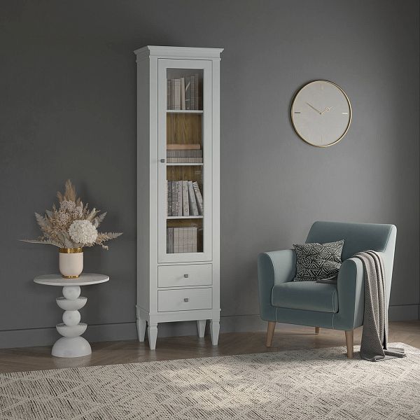 Фото Шкаф для посуды "Ольса-С" 102 из массива сосны в гостиную в стиле кантри коллекция "Ольса-С" цвет белый лак, серый 7042/антик 24, дерево, размеры 541х2029х356 мм. в интернет-магазине СиВер