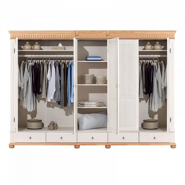 Изображение белорусский шкаф из массива сосны для большой семьи или для обладателей большого количества одежды коллекция Хельсинки 5SPGT-M с 5 секциями